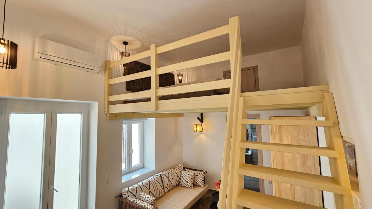 Plaka Philoxenia Apartments المظهر الخارجي الصورة