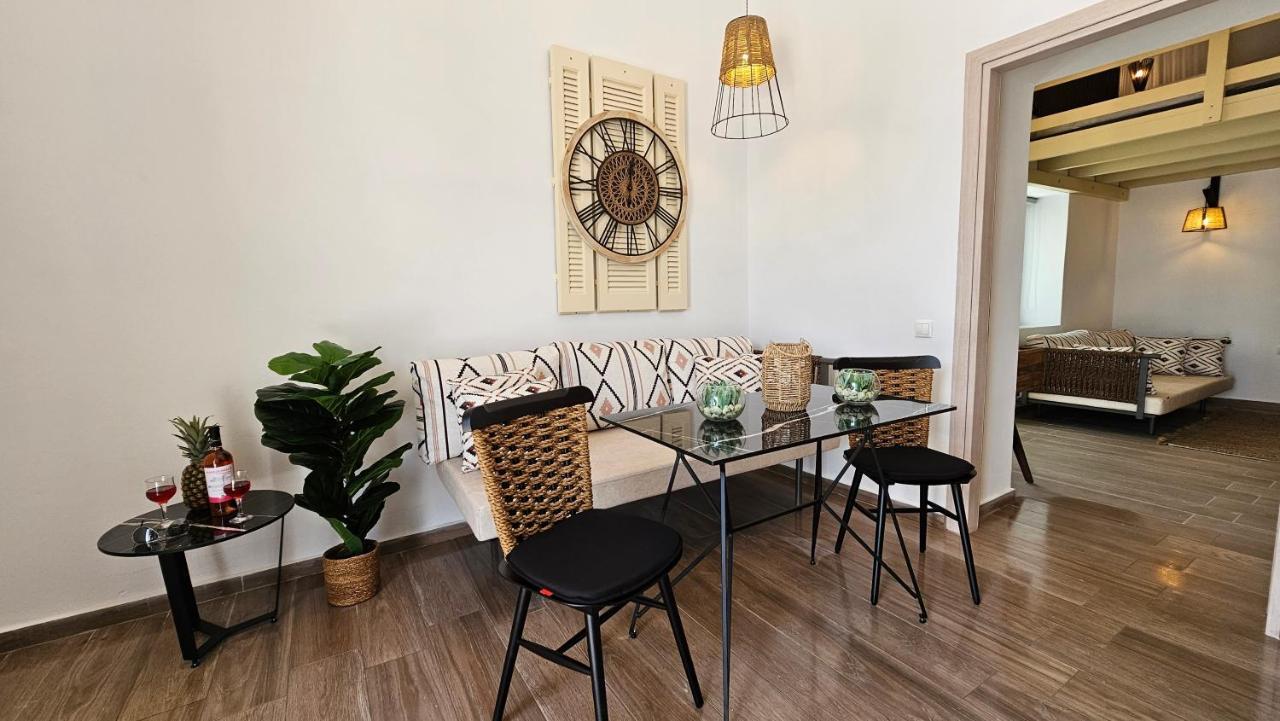 Plaka Philoxenia Apartments المظهر الخارجي الصورة